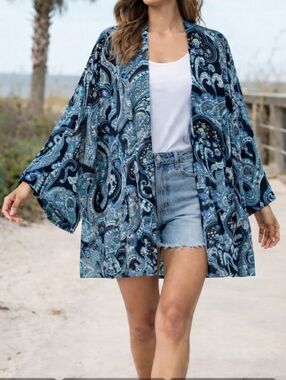 Laura Paisley Kimono Cardigan Blue Black Oversized Boxy Flowy Boho Resort